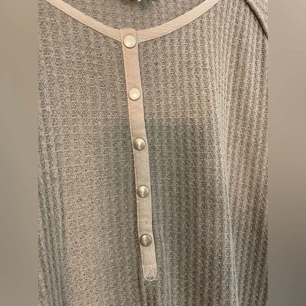 Boutique blouse - Picture 2 of 4